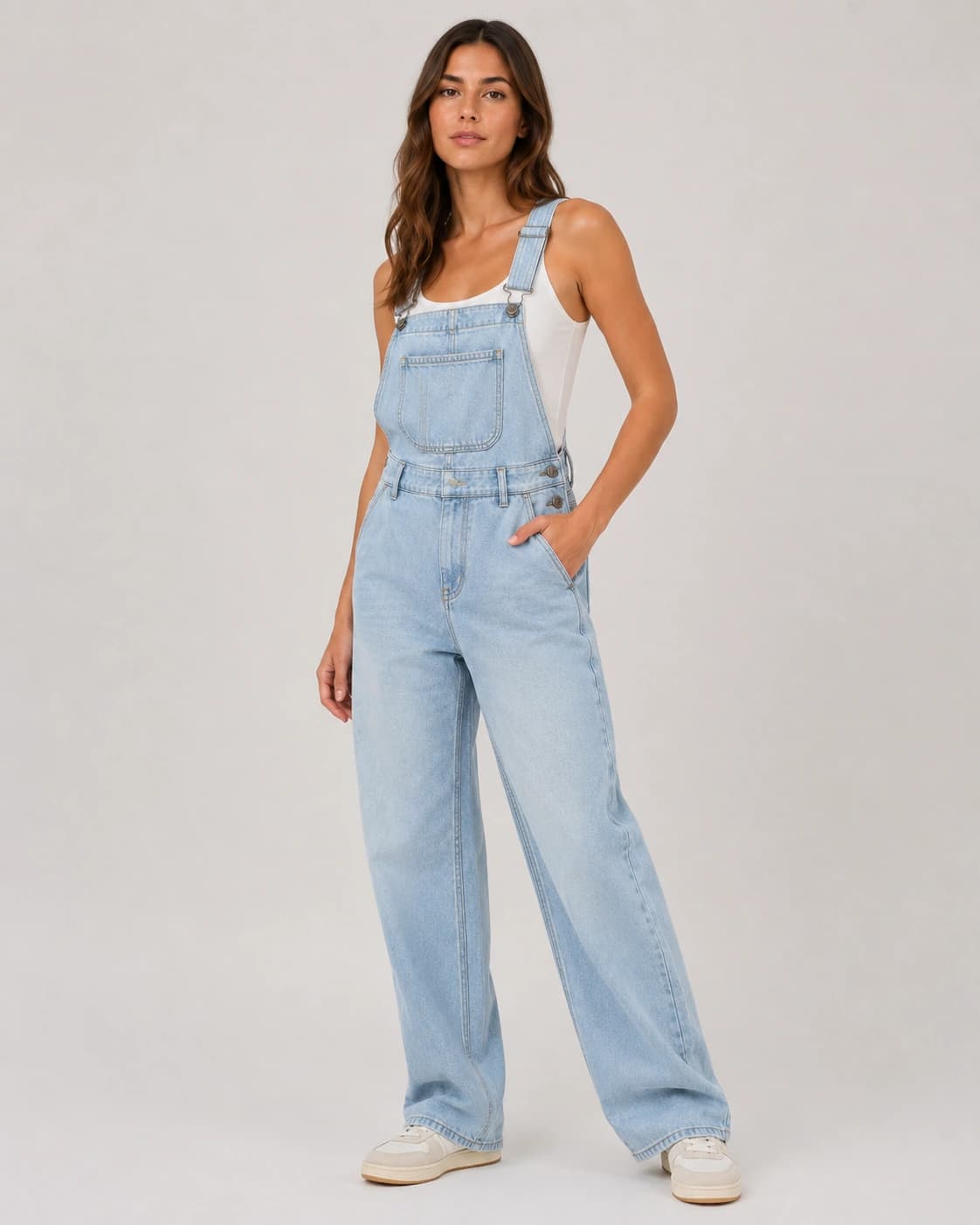 Jardineira Jeans - imagem 1
