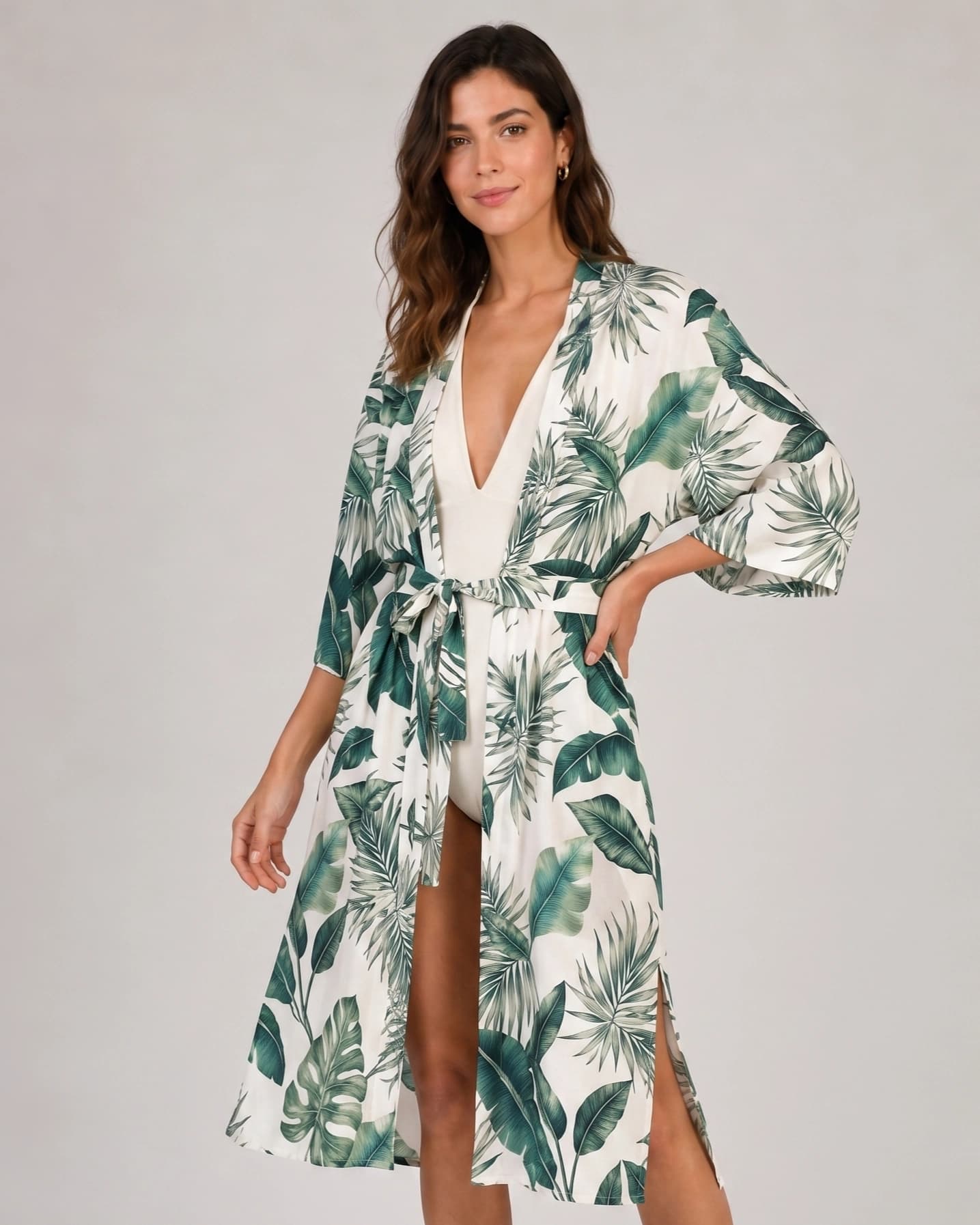 Kimono Saída de Praia Floral - imagem 1
